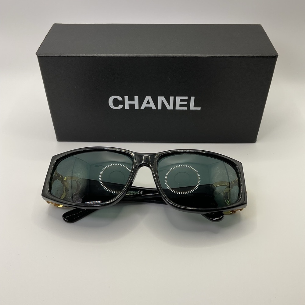CHANEL Black and Gold Classic Sunglasses - Picture 5 of 14